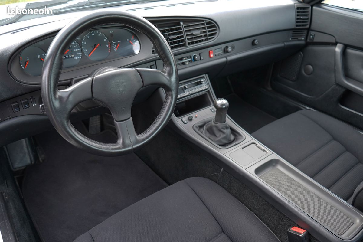 Porsche 968 Clubsport (image 10)