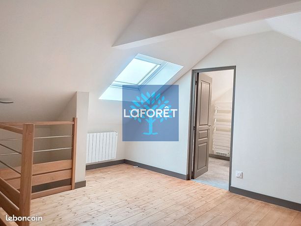 https://img.leboncoin.fr/api/v1/lbcpb1/images/04/73/4b/04734b2fc28b5f7ea4fcc86599589ea128cace17.jpg?rule=ad-image