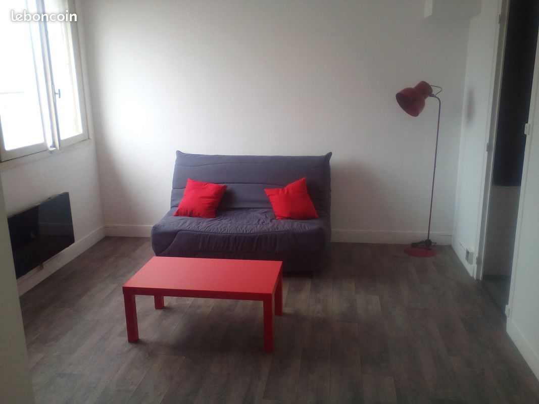Appartement 1 pièce 25 m² · à Niort · 25 m² · 420 €
