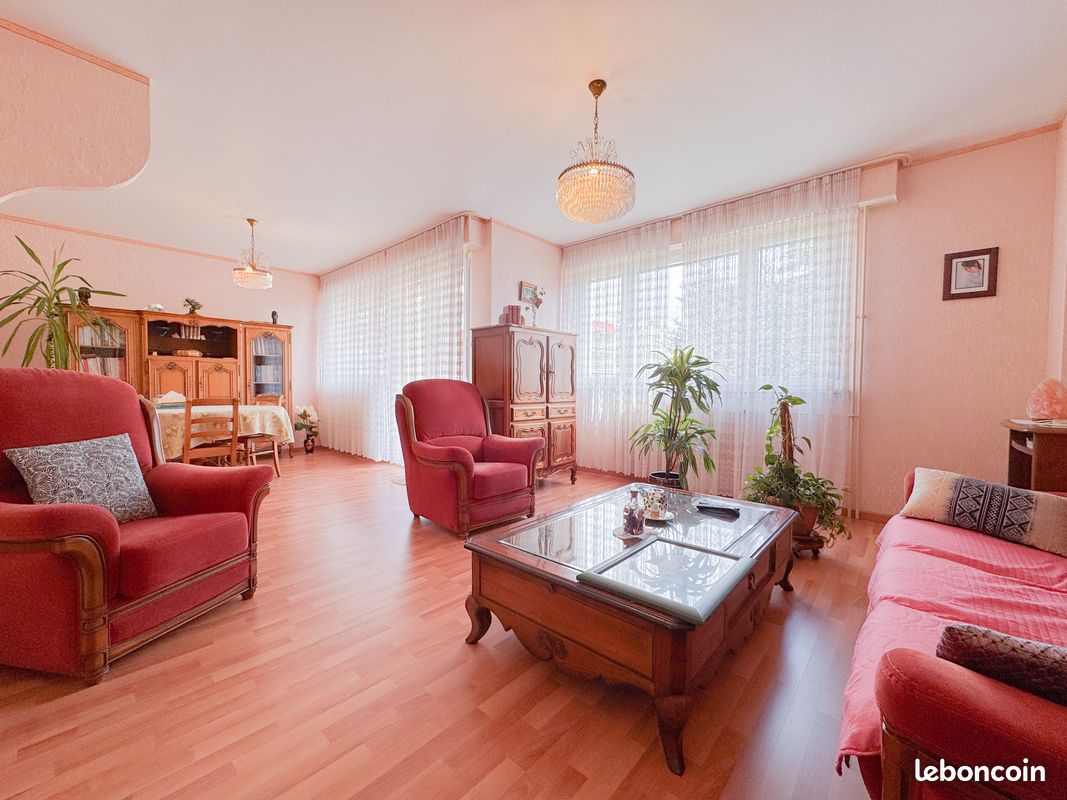 Appartement 4 pièces 92 m² · à Kingersheim · 92 m² · 151 000 €
