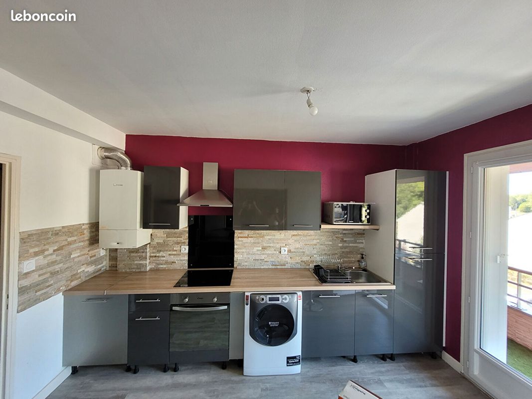 Appartement 3 pièces 81 m² · à Brive-la-Gaillarde · 81 m² · 850 €/mois