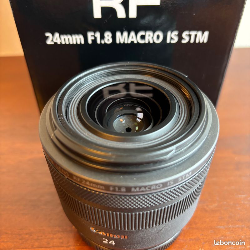 Objectif Canon RF 24mm F/1,8 Macro IS STM - Comme Neuf, Fonctionnement Parfait, Monture RF