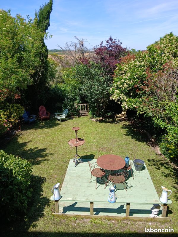 Maison 10 pièces 260 m² · à Bassoues · 260 m² · 249 000 €