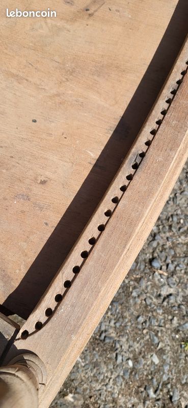 Ancienne chaise en bois en cannage (image 6)