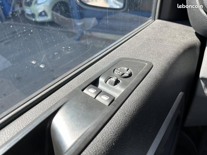 Opel Vivaro Fg M 2.0 BlueHDi 180ch S&S Pack Business EAT8 (image 12)