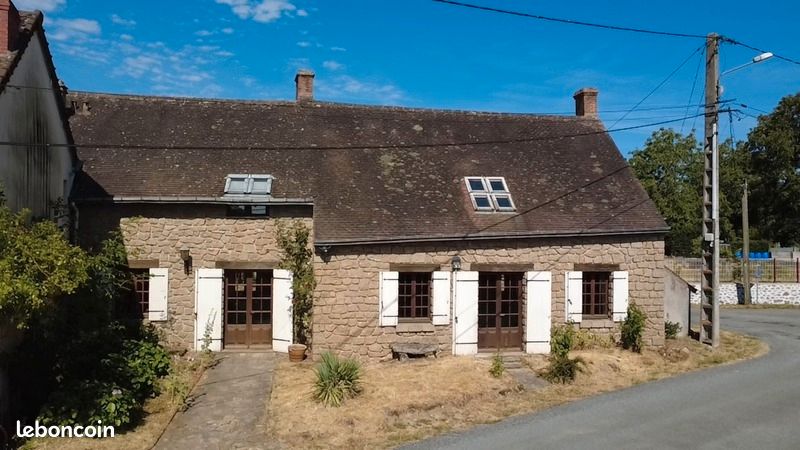 Maison 7 pièces 232 m² · à Le Bourg-d'Hem · 232 m² · 153 000 €