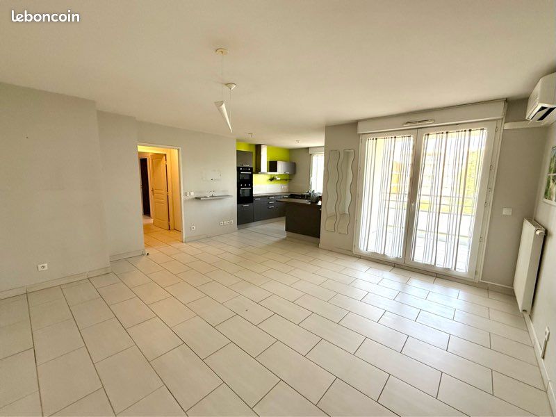 Appartement 3 pièces 67 m² · à Échirolles · 67 m² · 980 €/mois