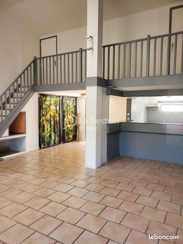 Maison 3 pièces 108 m² · à Avrillé · 108 m² · 1 200 €