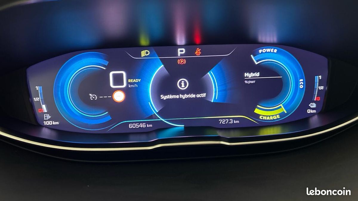 Peugeot 3008 1.6 HYBRID 225 E-EAT8 Allure Pack (image 10)