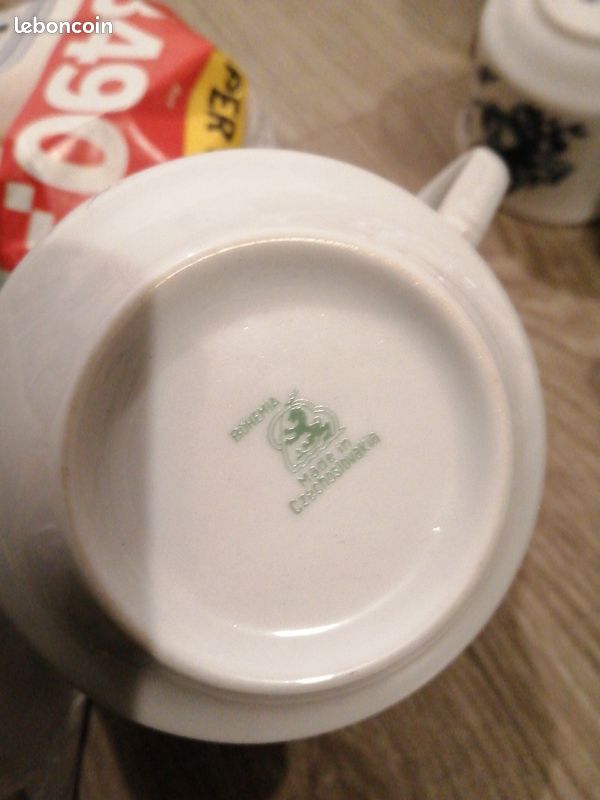 SERVICE à CAFÉ ☕ en PORCELAINE DE RÉPUBLIQUE TCHÈQUE 🇨🇿 CZ, TRÈS TRÈS ANCIEN ET GRIFFÉ voir en dessous (image 14)