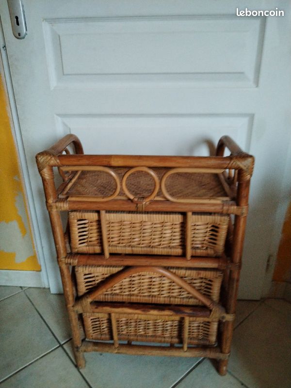 Armoire en bois état satisfaisant (image 3)