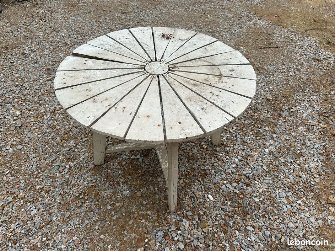 Table ancienne (image 3)
