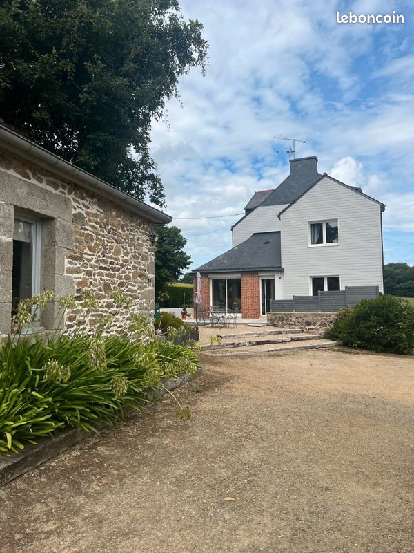 Maison 4 pièces 118 m² · à Bourbriac · 118 m² · 239 000 €
