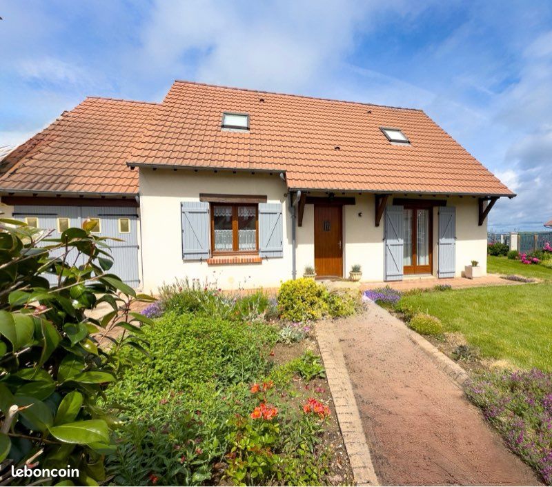 Maison 7 pièces 93 m² · à Villebarou · 93 m² · 185 000 €