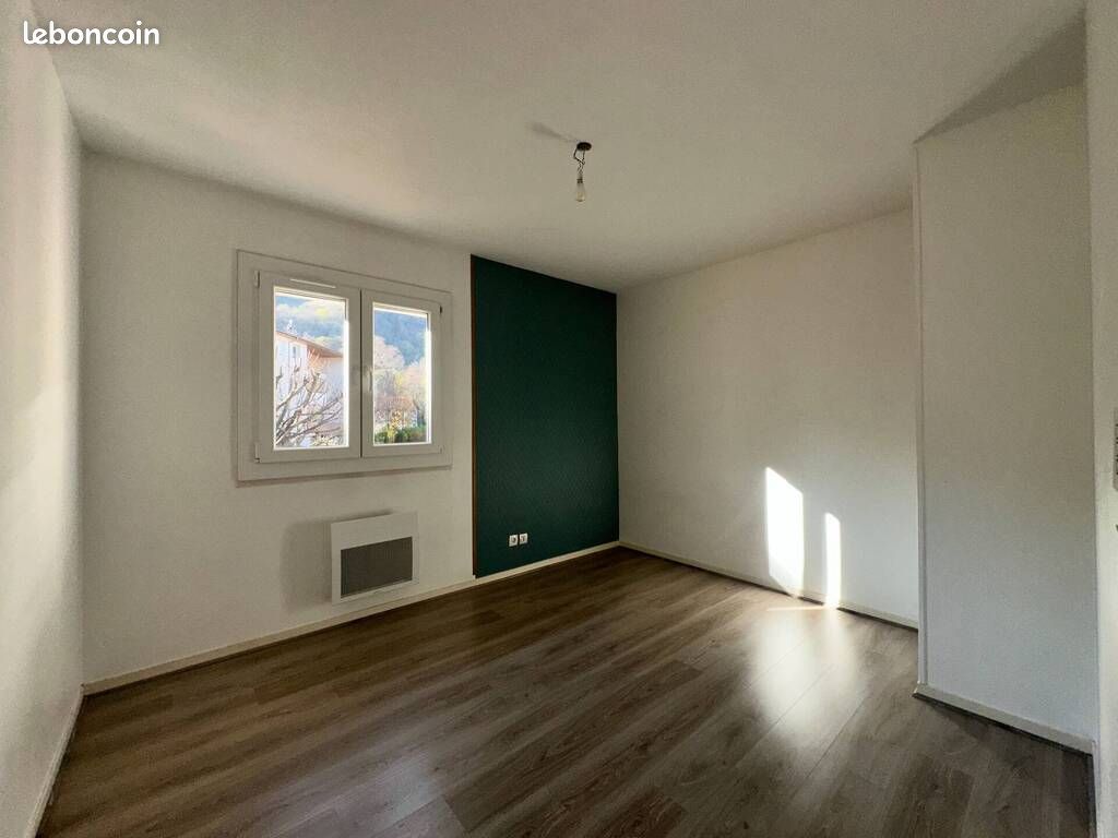 Appartement a louer fontaine - 3 pièce(s) - 64 m2 - Surfyn