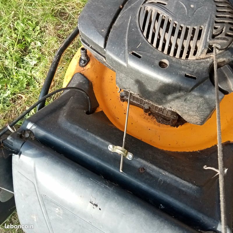 Tondeuse thermique autotractée Cub Cadet – Briggs & Stratton 190 cm³ + bac (image 4)