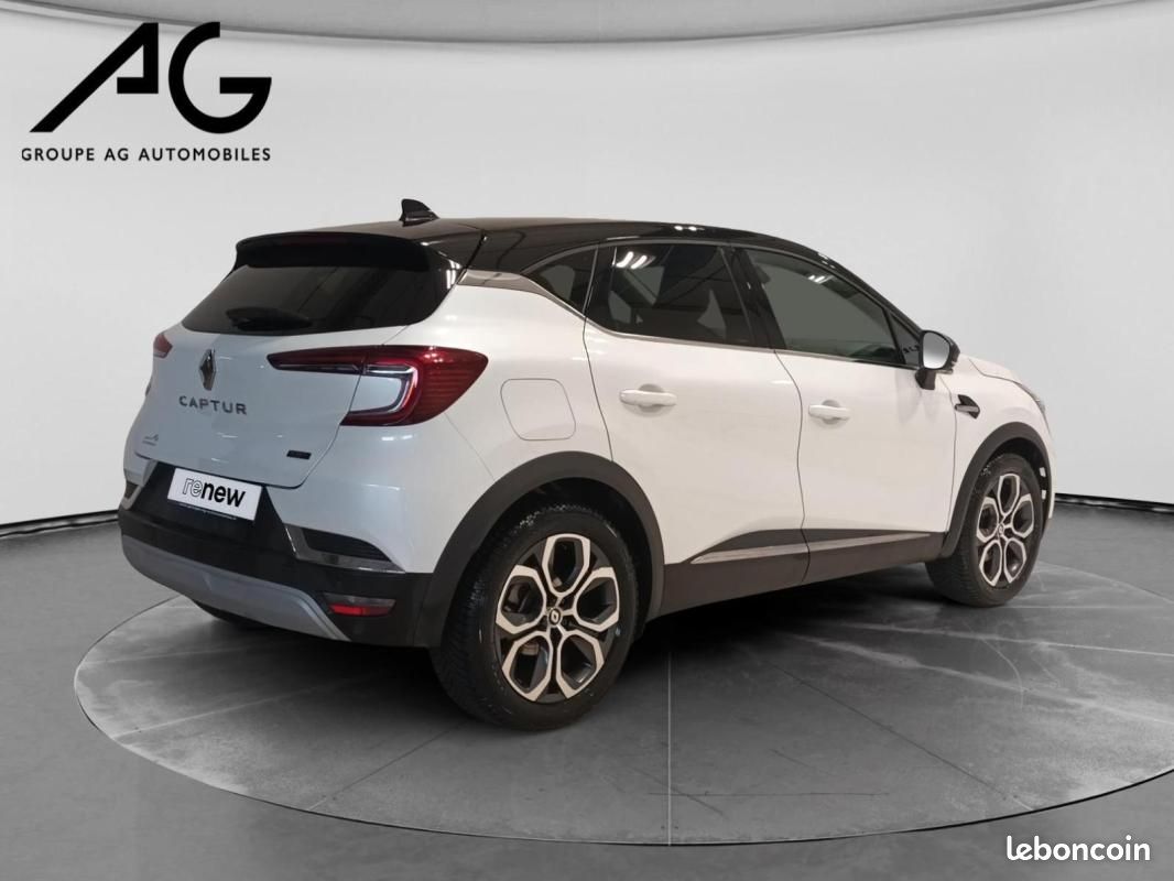 Renault Captur II E-Tech hybride 145 Techno (image 4)