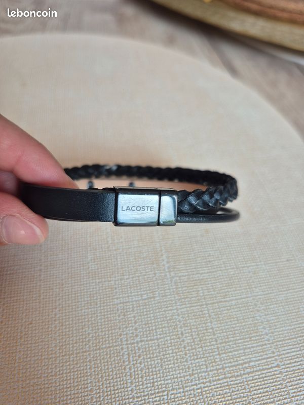 BRACELET TRIPLE EN CUIR POUR HOMME – La collection Lacoste Fusion (image 2)