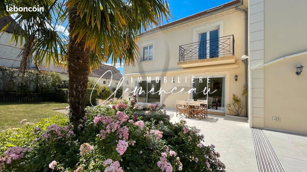 Maison 11 pièces 316 m² · à Villennes-sur-Seine · 316 m² · 1 368 000 €