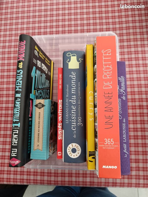 Lot de 7 livres de cuisine (image 1)