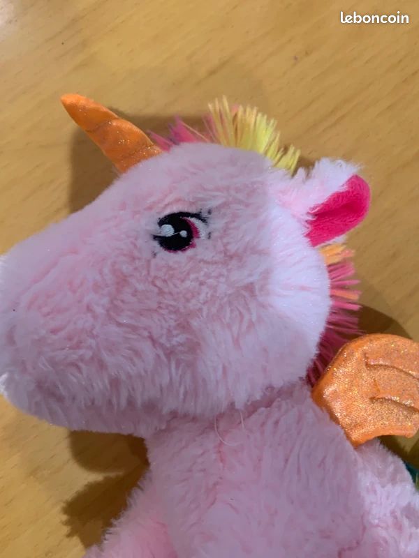 Peluche licorne (image 2)