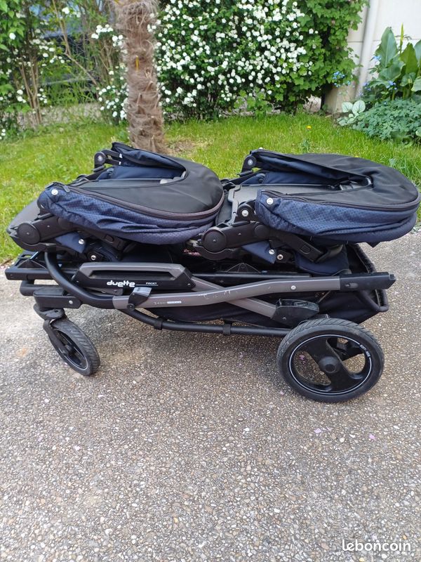 Vends poussette double (image 5)