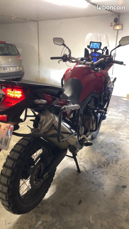 Africa twin 1000 (image 3)