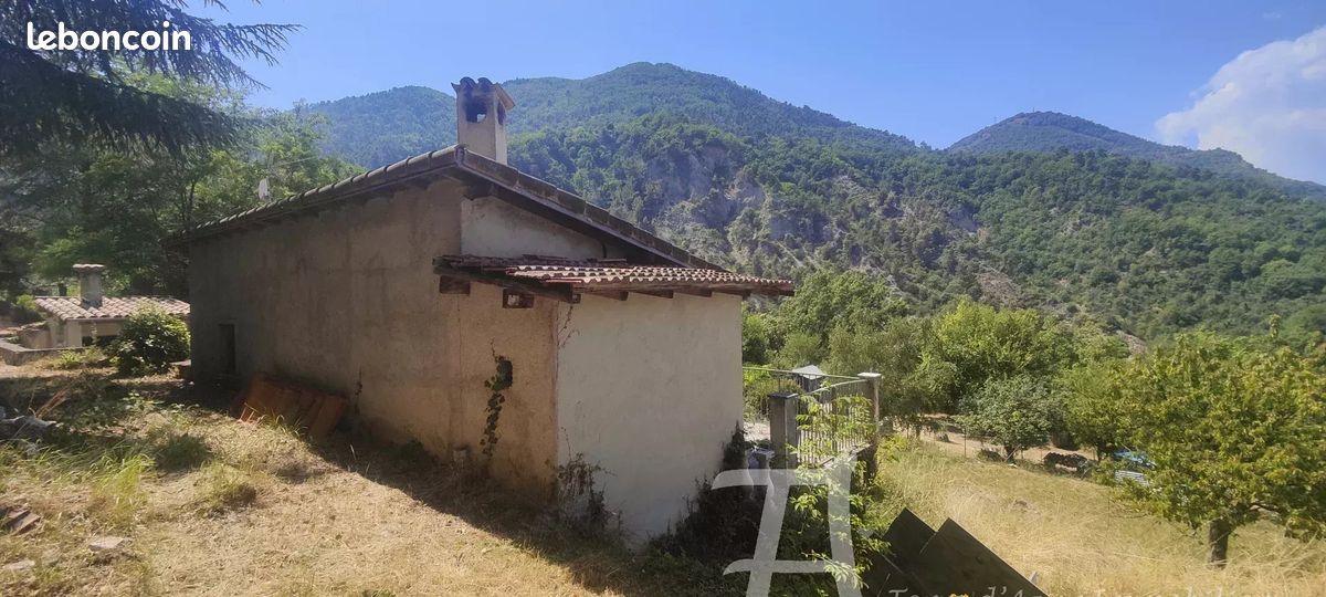Maison 3 pièces 80 m² · à Sospel · 80 m² · 260 000 €