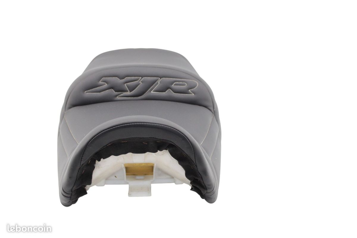 Pièces détachées d'occasion pour YAMAHA XJR 1300 2007 - 2014 (image 3)