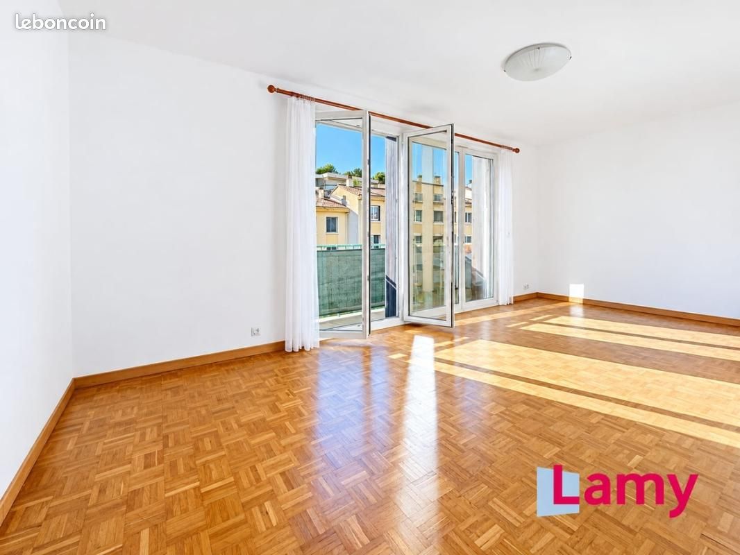 Appartement 2 pièces 48 m² · à Aix-en-Provence · 48 m² · 227 000 €