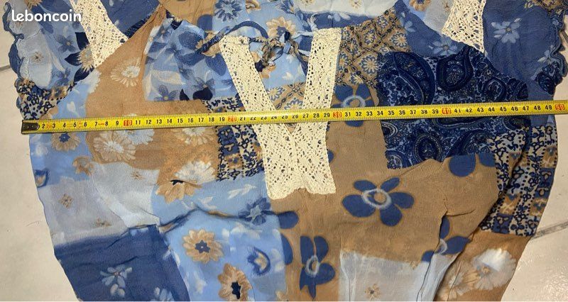 Haut à motifs bleus et beiges »Naf-Naf »manches courtes (image 3)