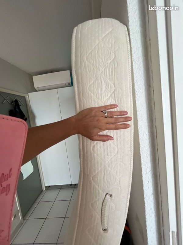 URGENT - ‼️ Matelas 160x190 (image 3)