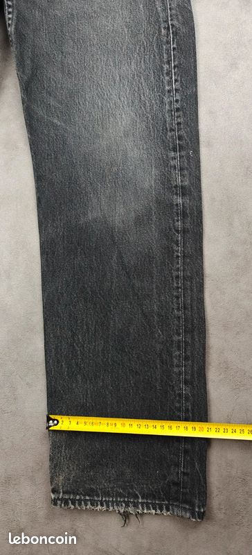 Jean vintage Levi's 501 Original |W34 L30 FR44| coupe droite straight 100% coton noir #H2428 (image 10)