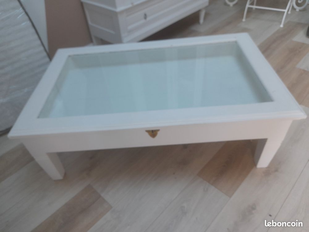 Table basse, maison du Monde -1.20x0.76x0.40 (image 1)