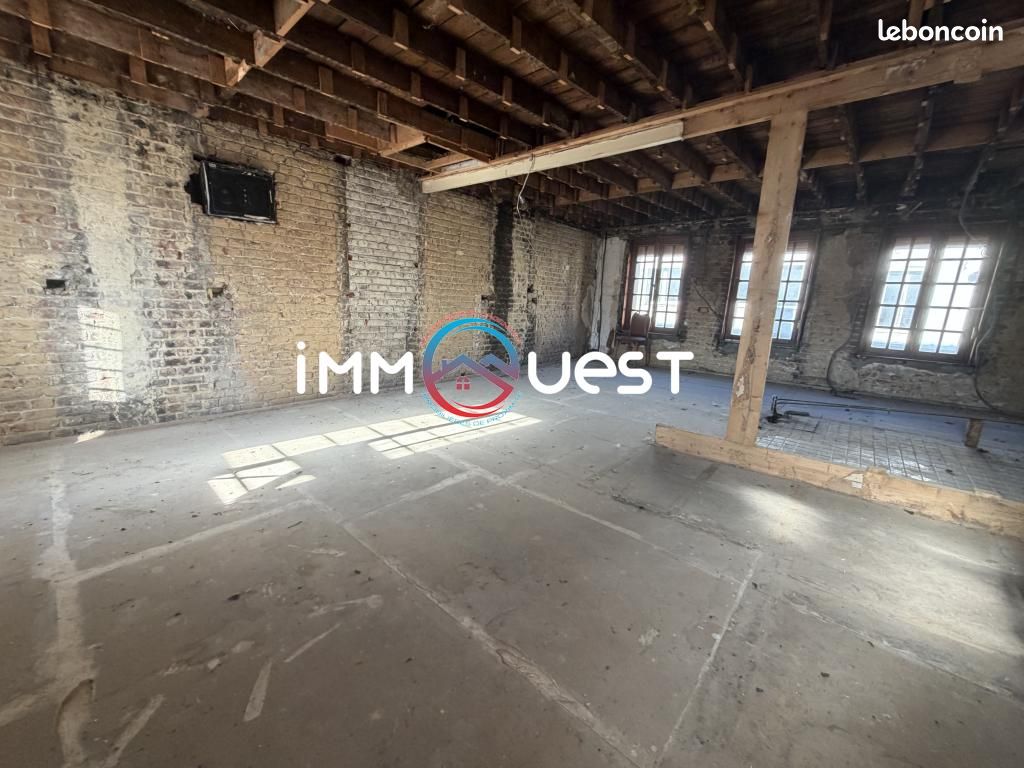 Immeuble 3 pièces 125 m² · à Auchel · 125 m² · 25 900 €