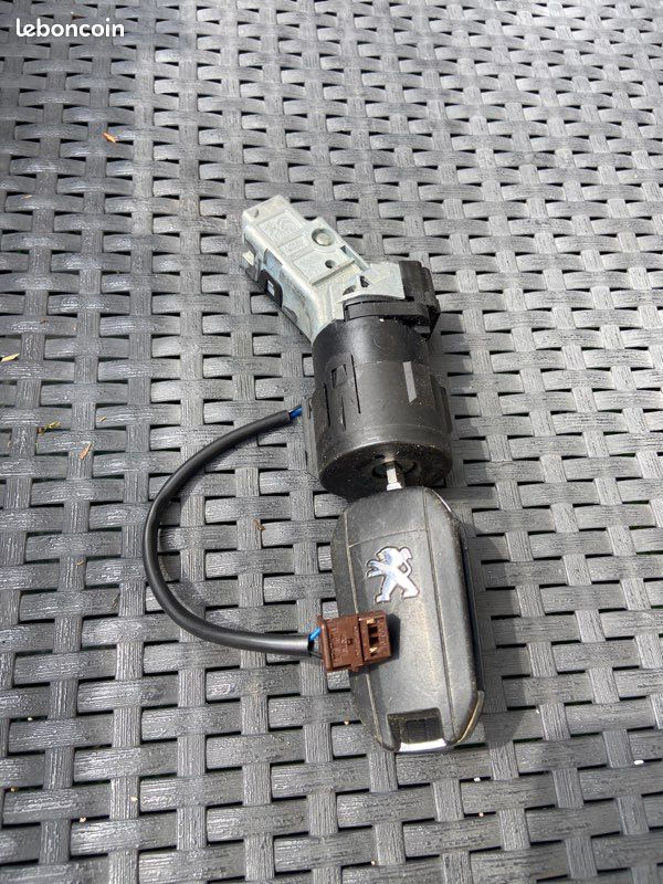 Neiman 208 (image 2)