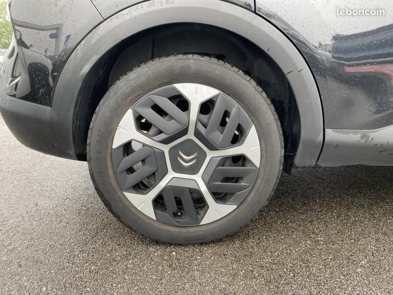 Citroen C4 PureTech 130ch S&S Feel (image 24)