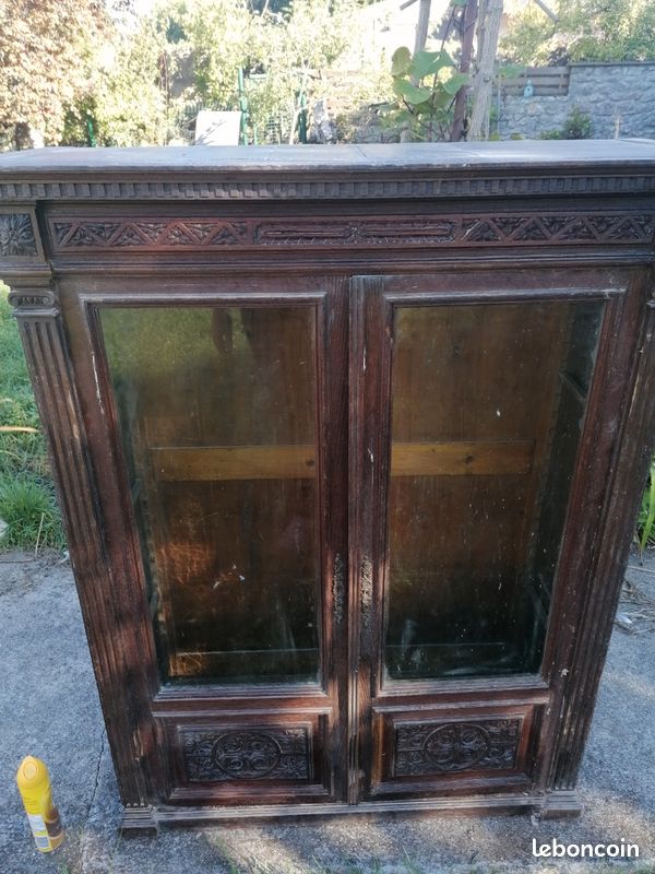 Vitrine (image 1)