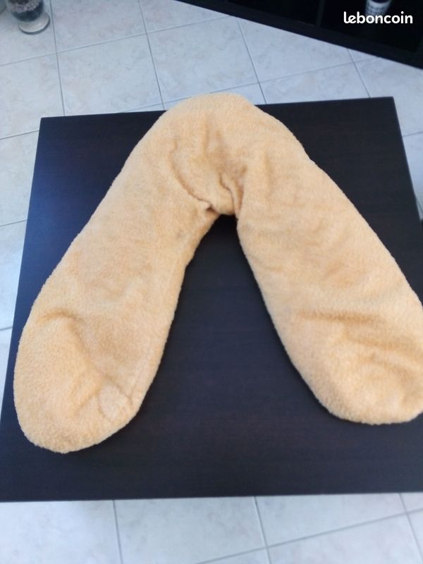 Vends coussin d'allaitement (image 1)