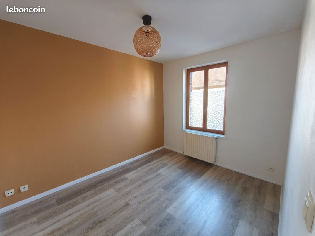 Maison 5 pièces 75 m² · à Lille · 75 m² · 420 €