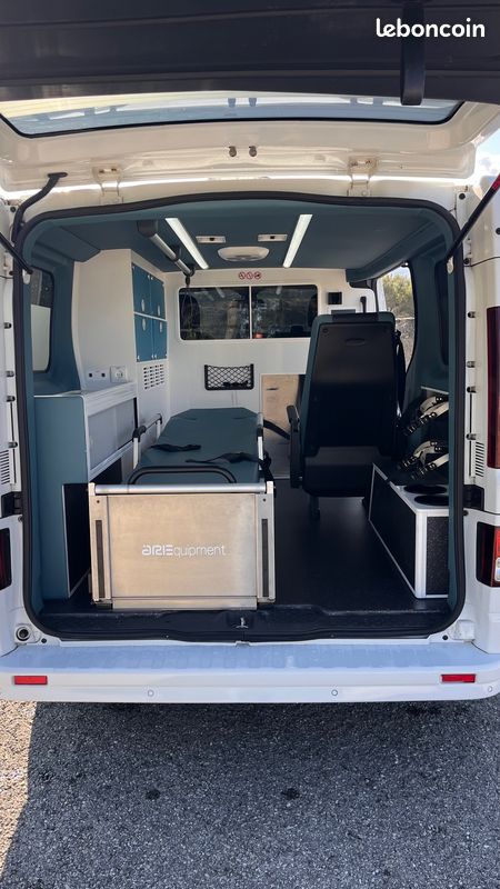 Ambulance renault trafic l1h1 150 cv bm (image 3)