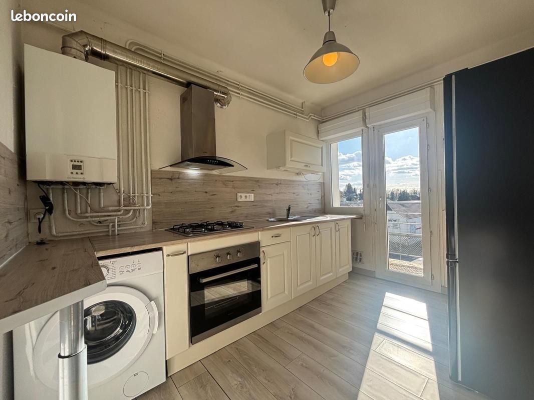Appartement 5 pièces 84 m² · à Gray · 84 m² · 80 000 €