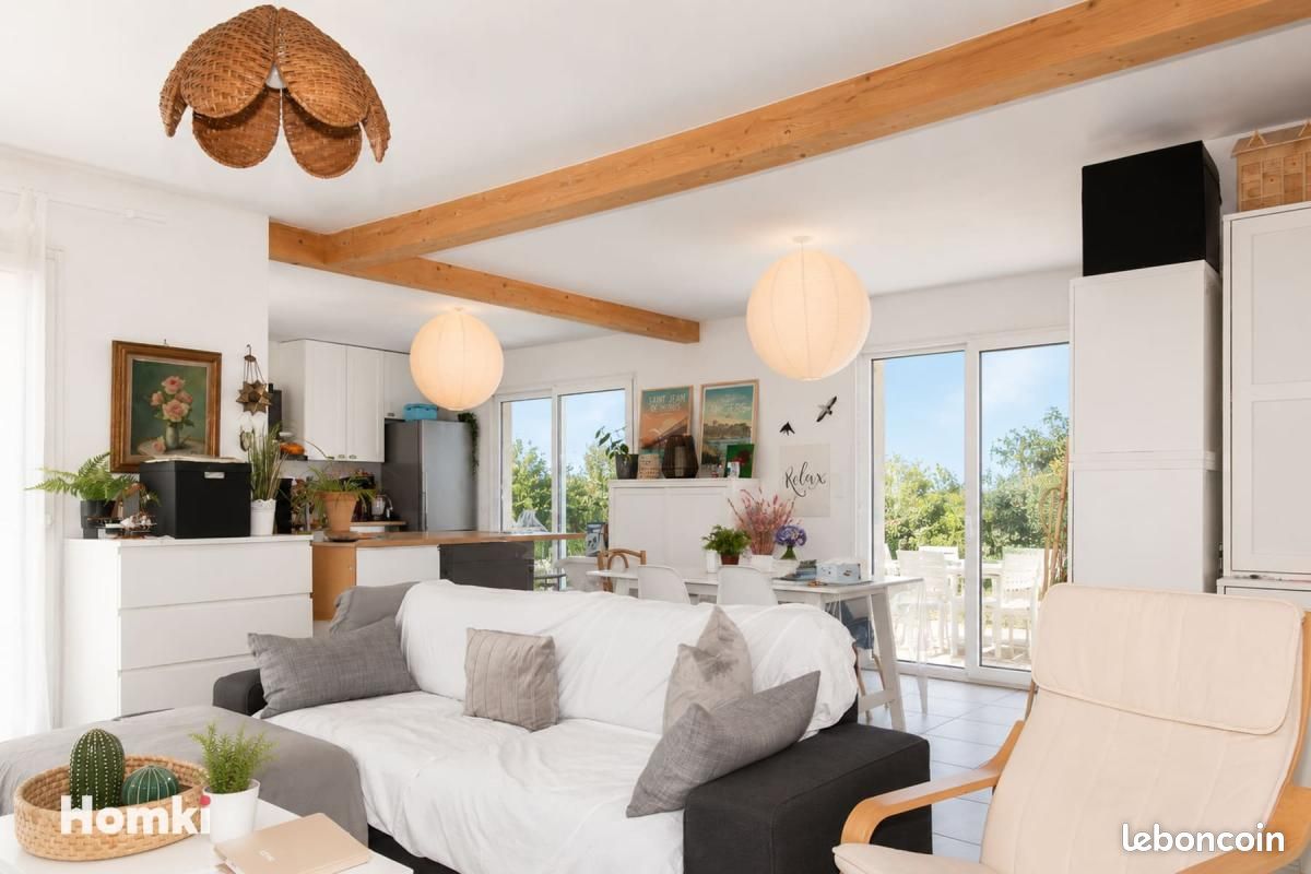 Maison 6 pièces 121 m² · à Arnas · 121 m² · 400 000 €