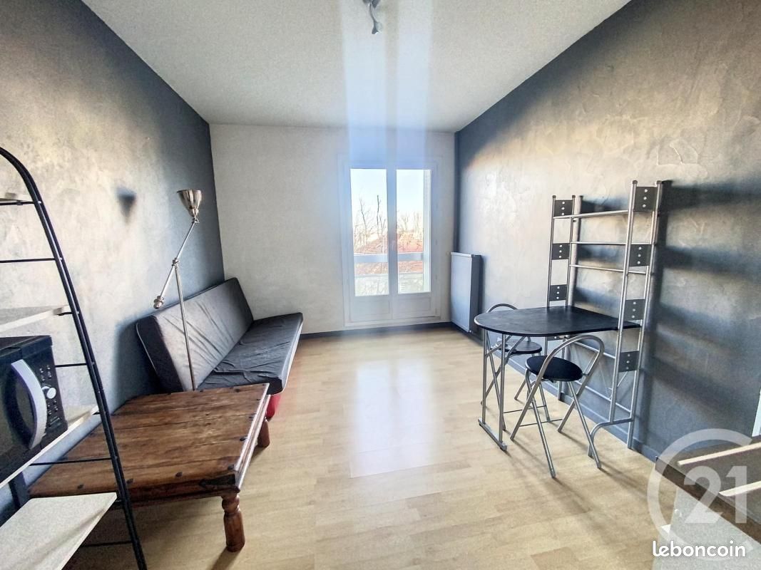 Appartement 1 pièce 18 m² · à Beaumont · 18 m² · 320 €/mois