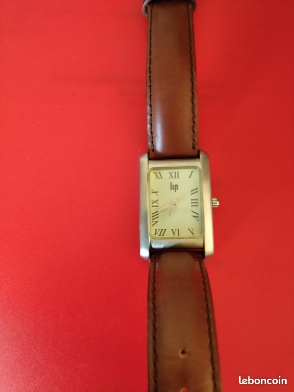 Montre LIP Femme Vintage Or Et Rouge - Quartz - Cuir Véritable - Avec Boîte D'origine - France