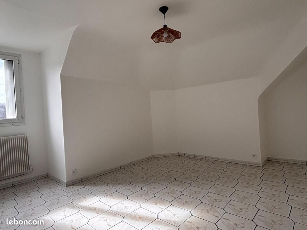 Appartement 3 pièces 75 m² · à Compiègne · 75 m² · 187 000 €