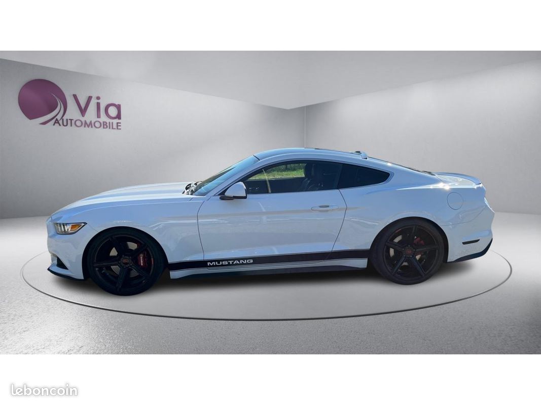 FORD MUSTANG Fastback 2.3 EcoBoost 317 COUPE - ENTRETIENS FORD / SIEGES CHAUFFANTS ET VENTILES / CAMERA DE RECUL (image 5)