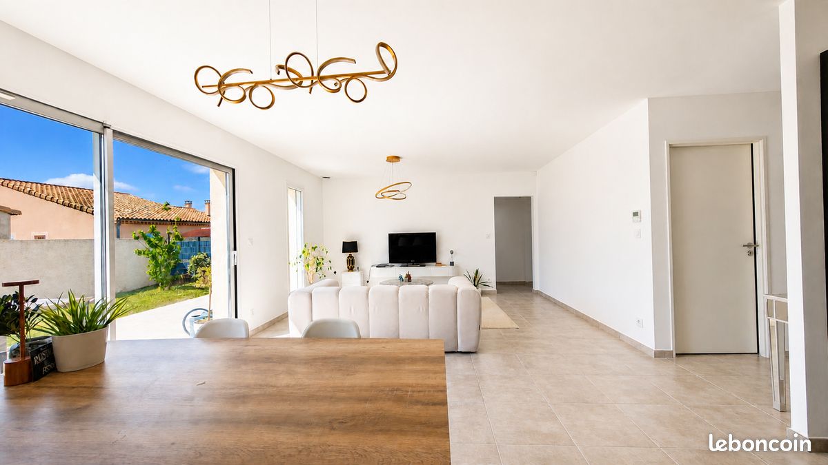 Maison 4 pièces 90 m² · à Montélimar · 90 m² · 1 380 €