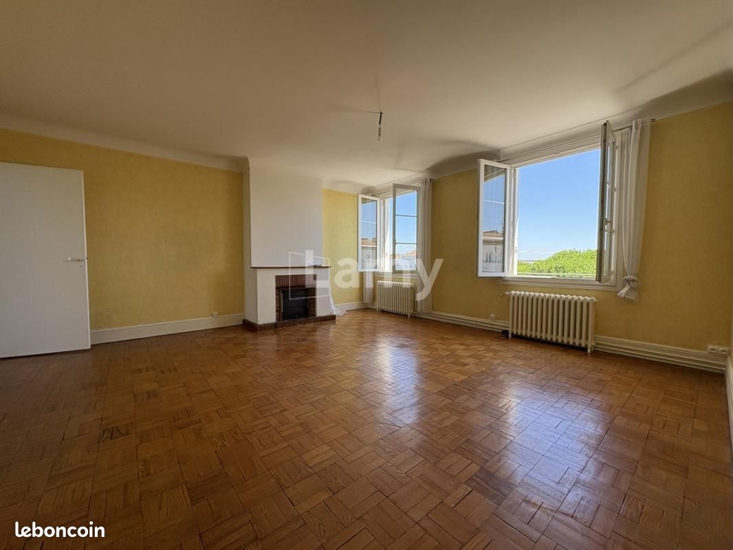 Appartement 100 m² · à Royan · 100 m² · 900 €/mois