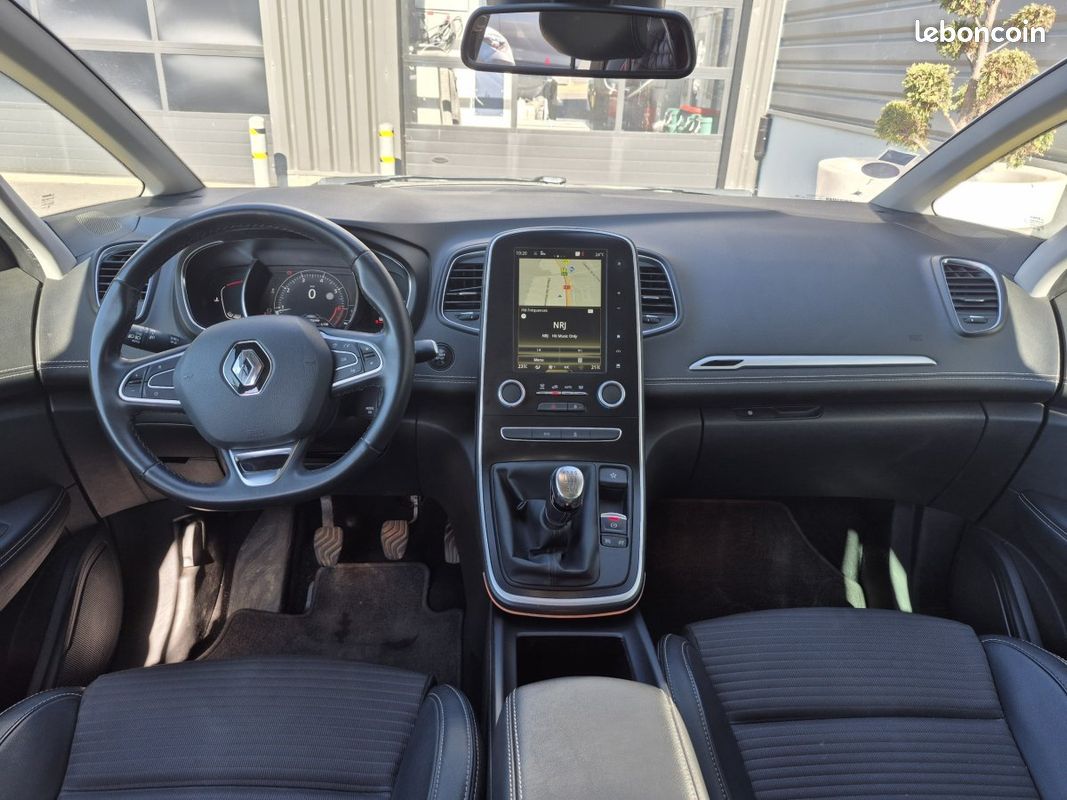 Renault Scénic (4) Intens Energy TCe 130 (image 9)